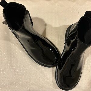 Steve Madden patent leather boots(Girls)